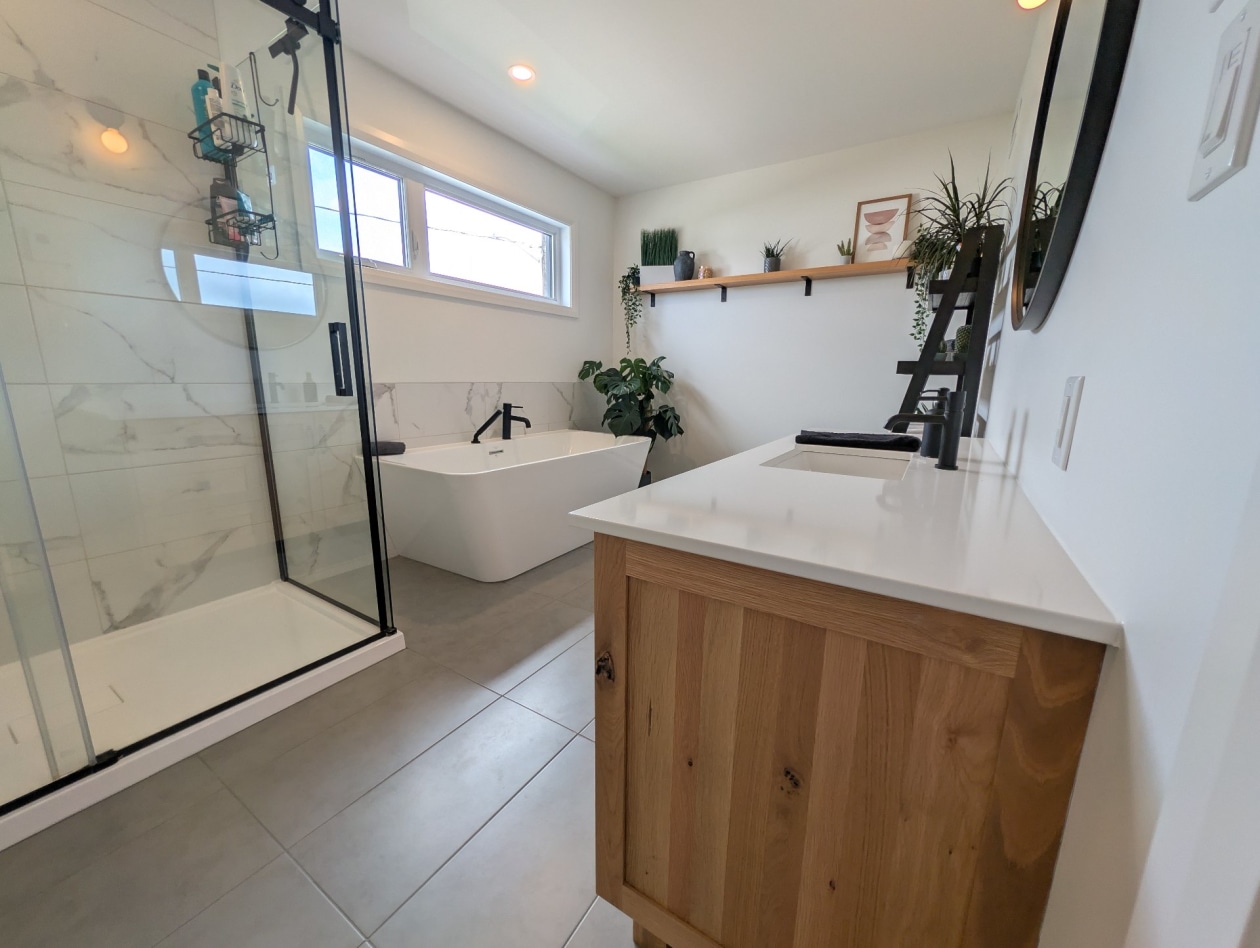 Salle de bains — 49 Rue des Poiriers, Pont-Rouge