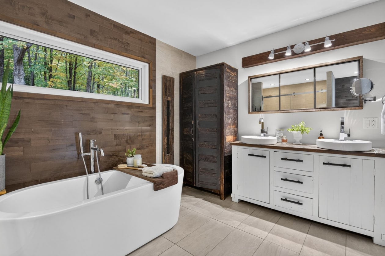 Salle de bains — 740 Rue George-Muir, Québec