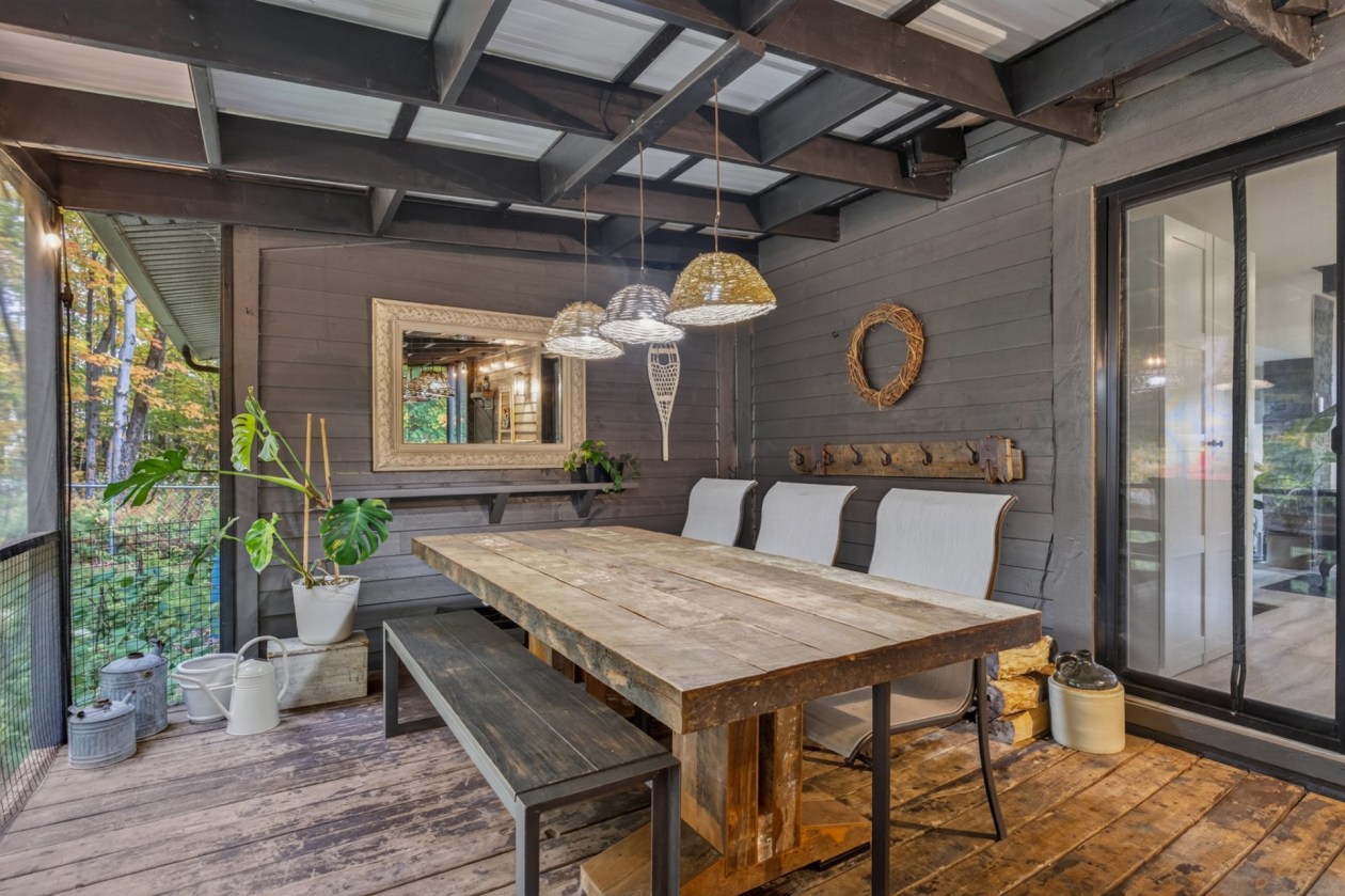 Verrière — 740 Rue George-Muir, Québec