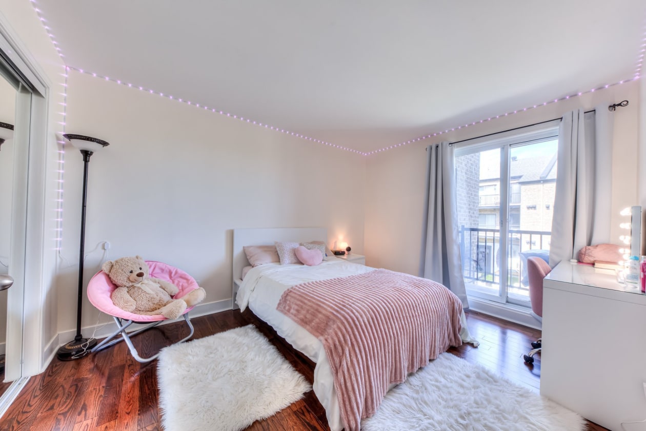 Chambre à coucher — 3945 Av. Colomb, Brossard