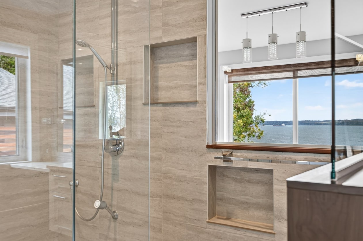 Bathroom — 401 Route 138, Neuville