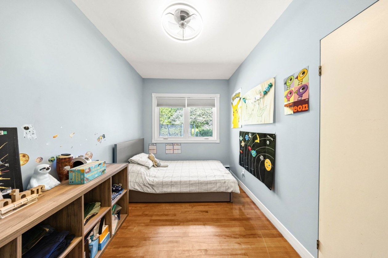Chambre à coucher — 5065 Rue Roméo, Montréal