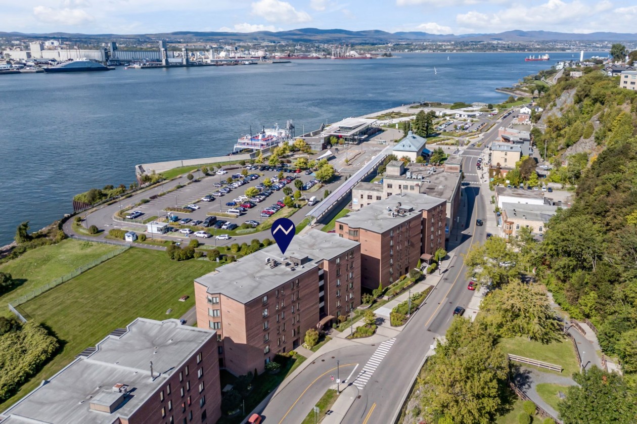 Photo aérienne — 5895 Rue St-Laurent, Lévis