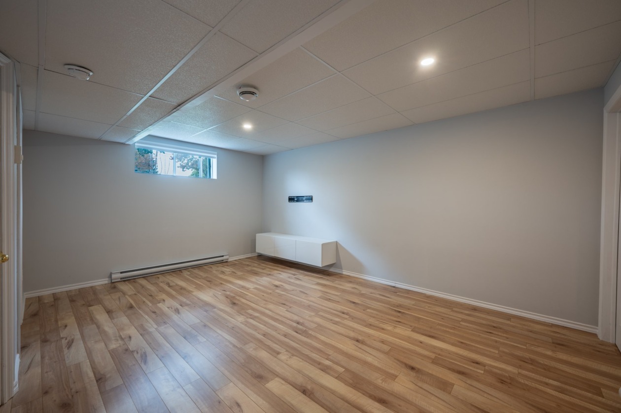 Salle familiale — 116 Boul. du Fort-St-Louis, Boucherville