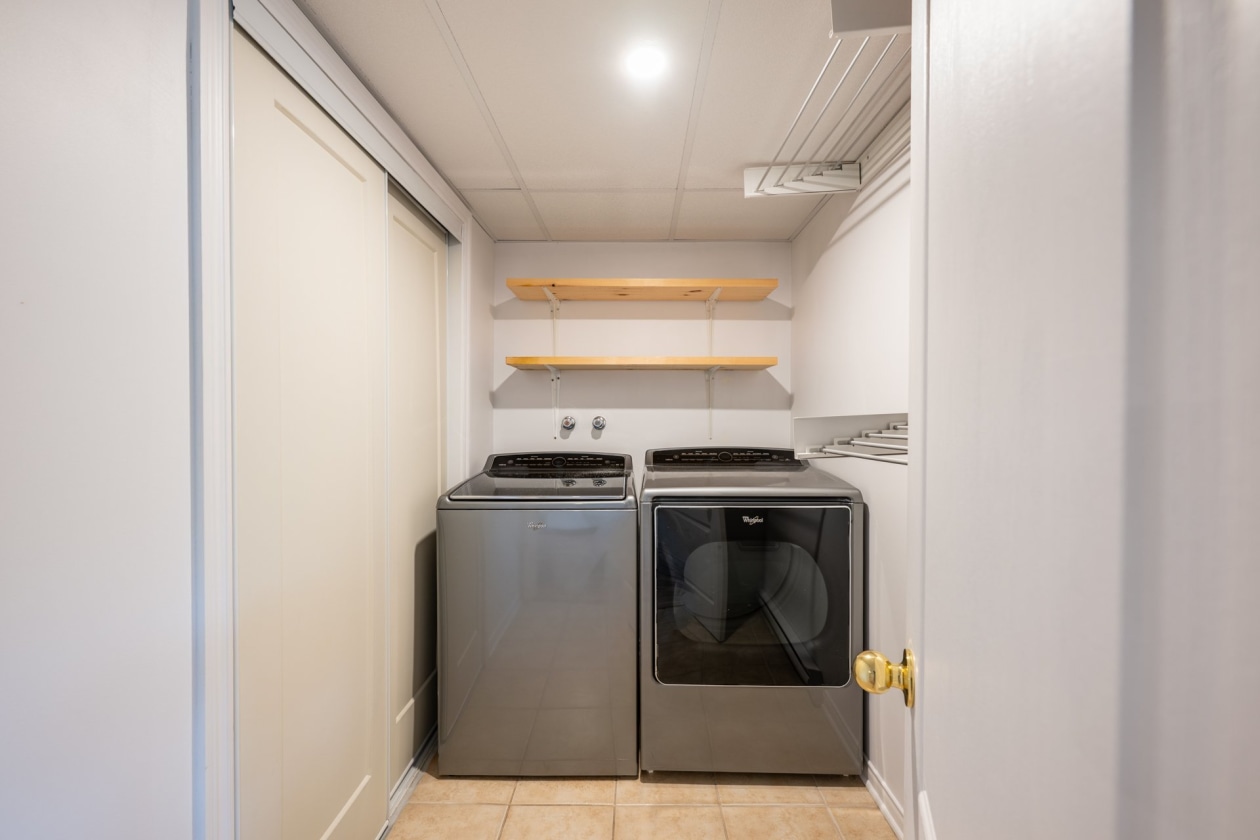 Salle de lavage — 116 Boul. du Fort-St-Louis, Boucherville