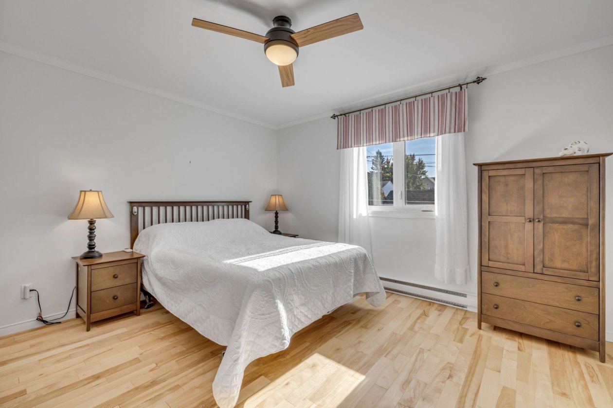 Chambre à coucher principale — 896 Rue Ferrant, L'Ancienne-Lorette