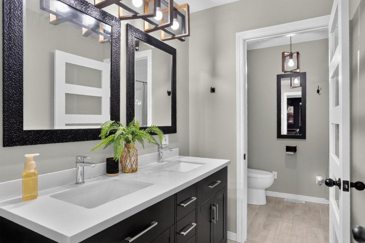Salle de bains — 3422 Av. Ste-Marthe, Shawinigan