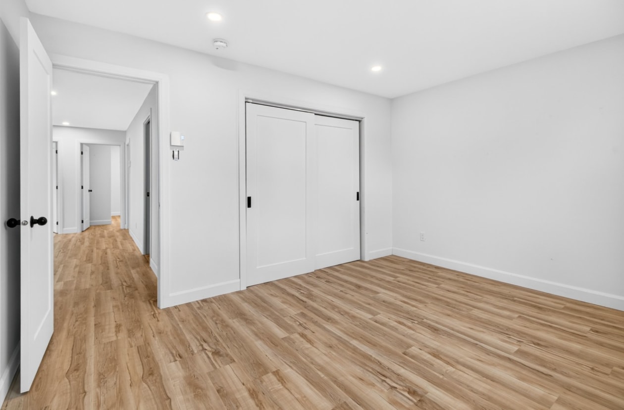 Chambre à coucher — 70 Rue Massicotte, Champlain