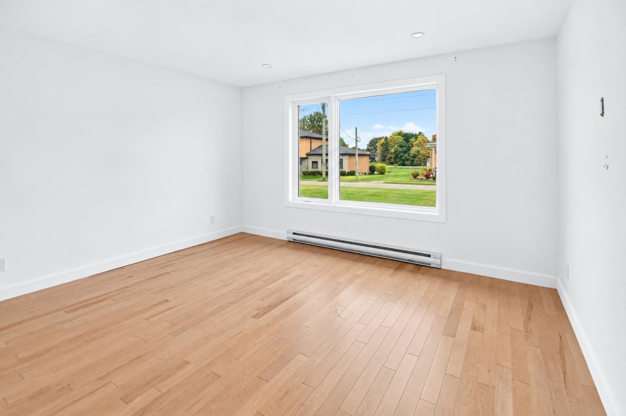 Chambre à coucher principale — 70 Rue Massicotte, Champlain