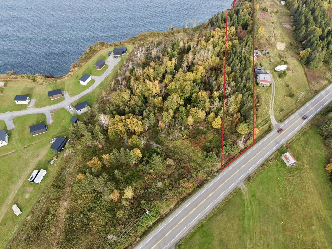 Photo aérienne — Boul. de Douglas, Gaspé