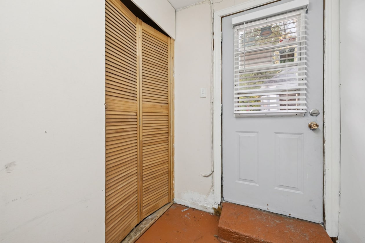 Hall d'entrée — 1712 Ch. du Lac-des-Loups, Pontiac