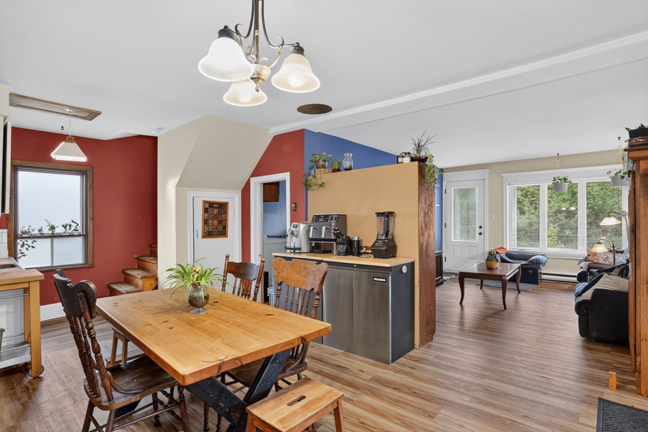 Vue d'ensemble — 5121 - 5125 Ch. des Pionniers, Shawinigan