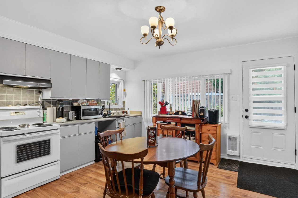 Vue d'ensemble — 5121 - 5125 Ch. des Pionniers, Shawinigan