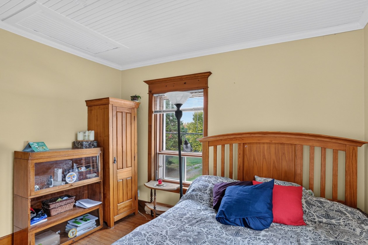 Chambre à coucher principale — 5121 - 5125 Ch. des Pionniers, Shawinigan