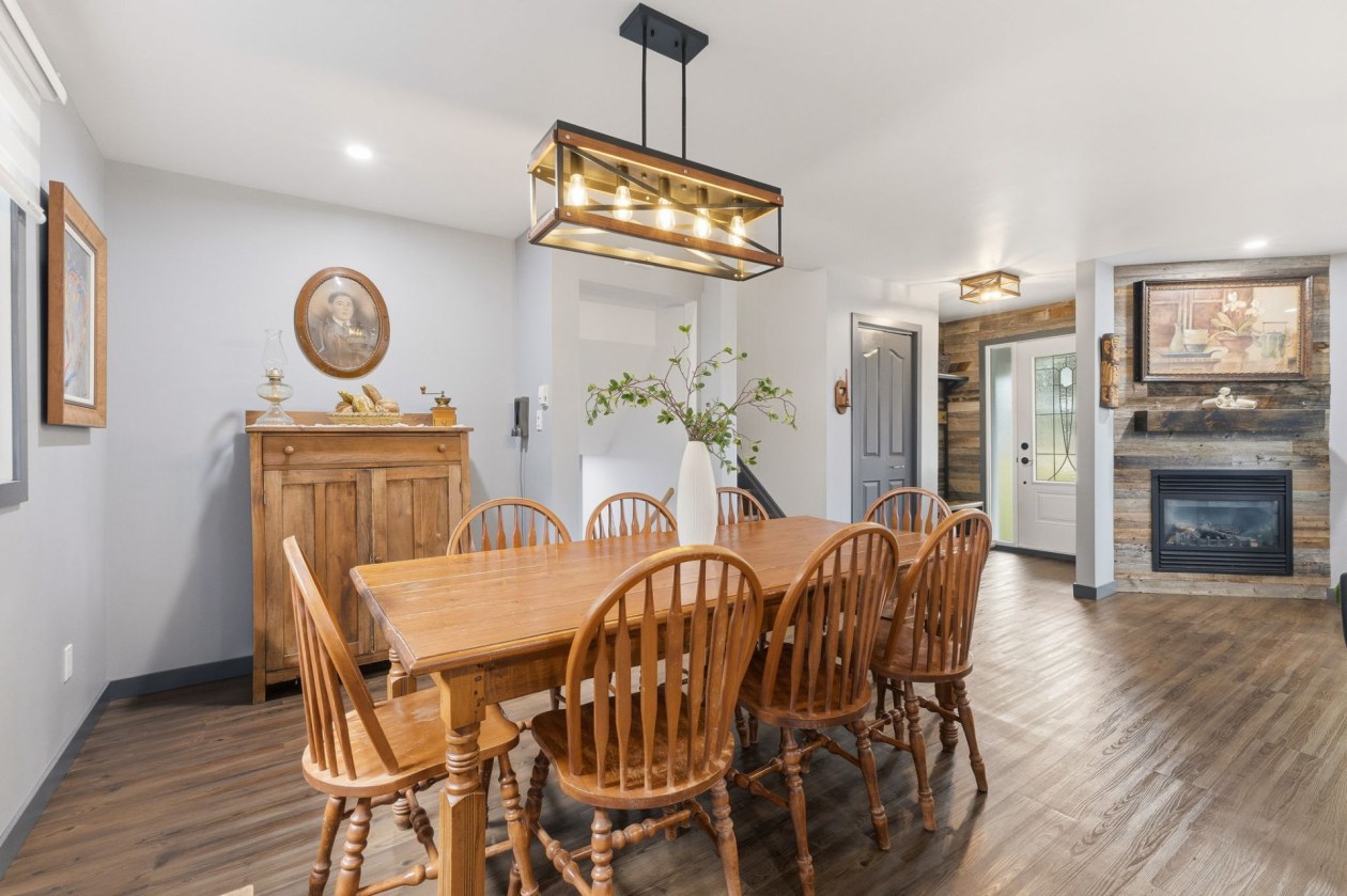 Salle à manger — 605 Rue O'Neil, Gatineau