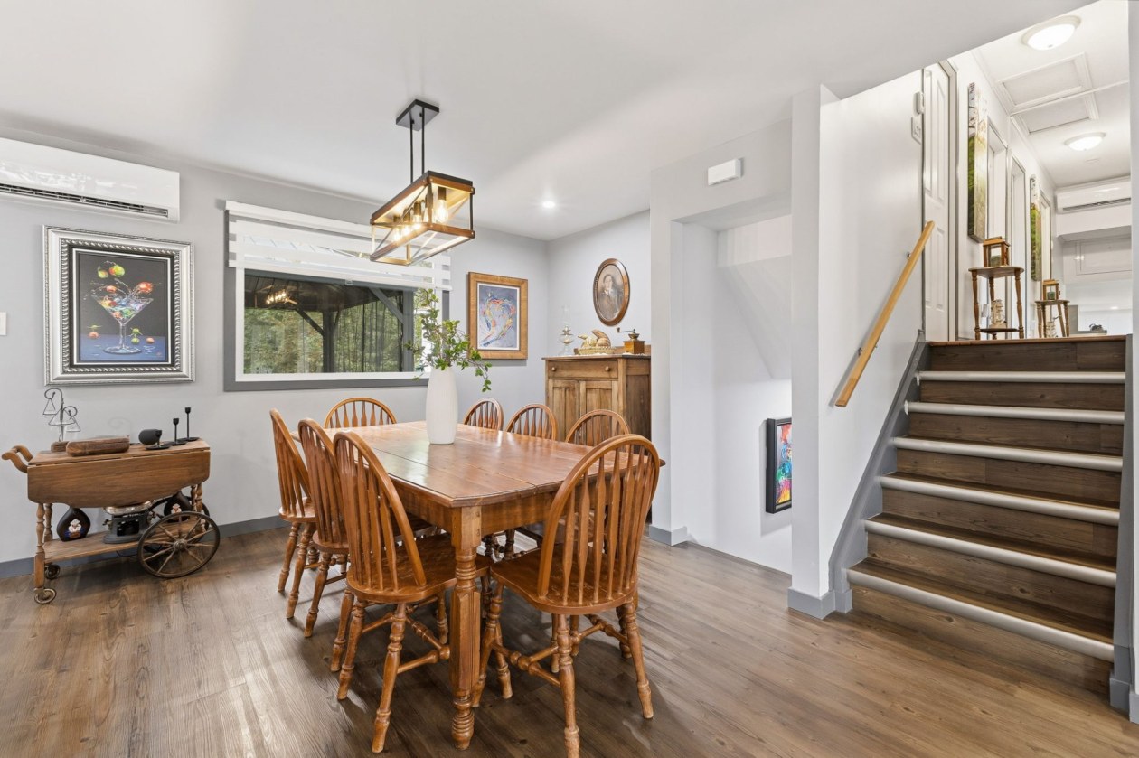Salle à manger — 605 Rue O'Neil, Gatineau