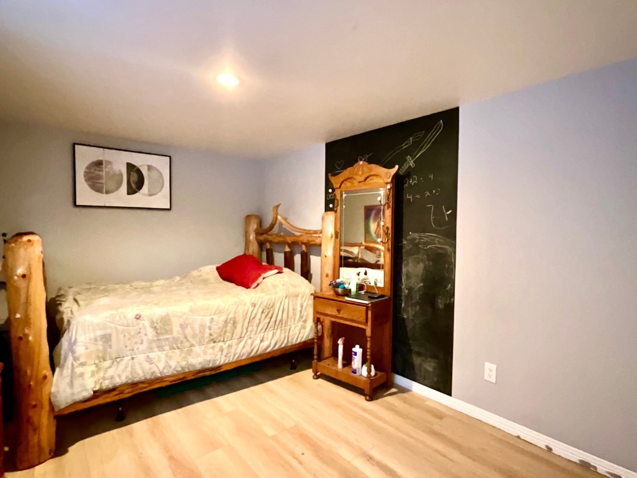 Chambre à coucher — 253 Rue du Châtelain, Repentigny