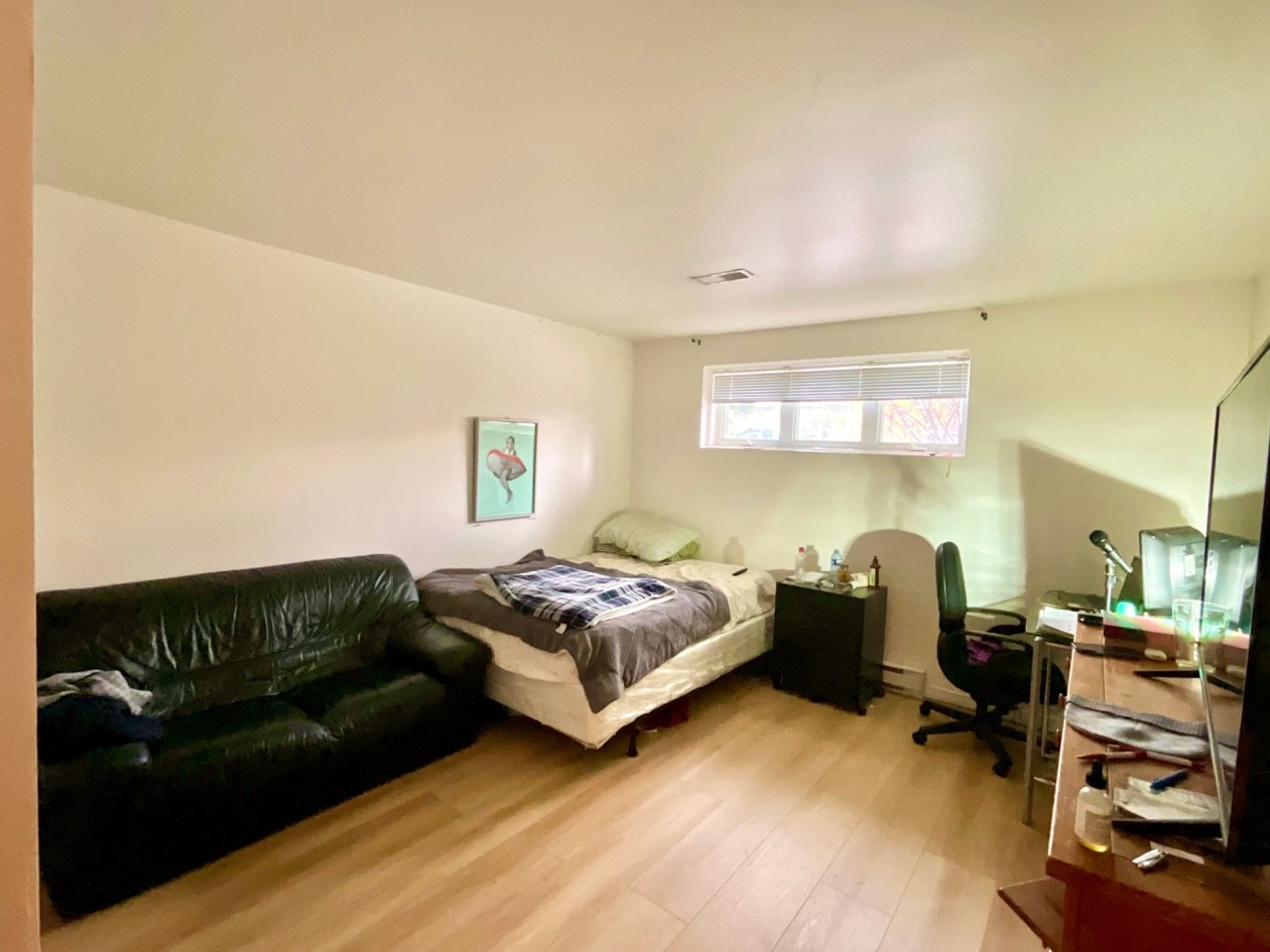 Chambre à coucher — 253 Rue du Châtelain, Repentigny