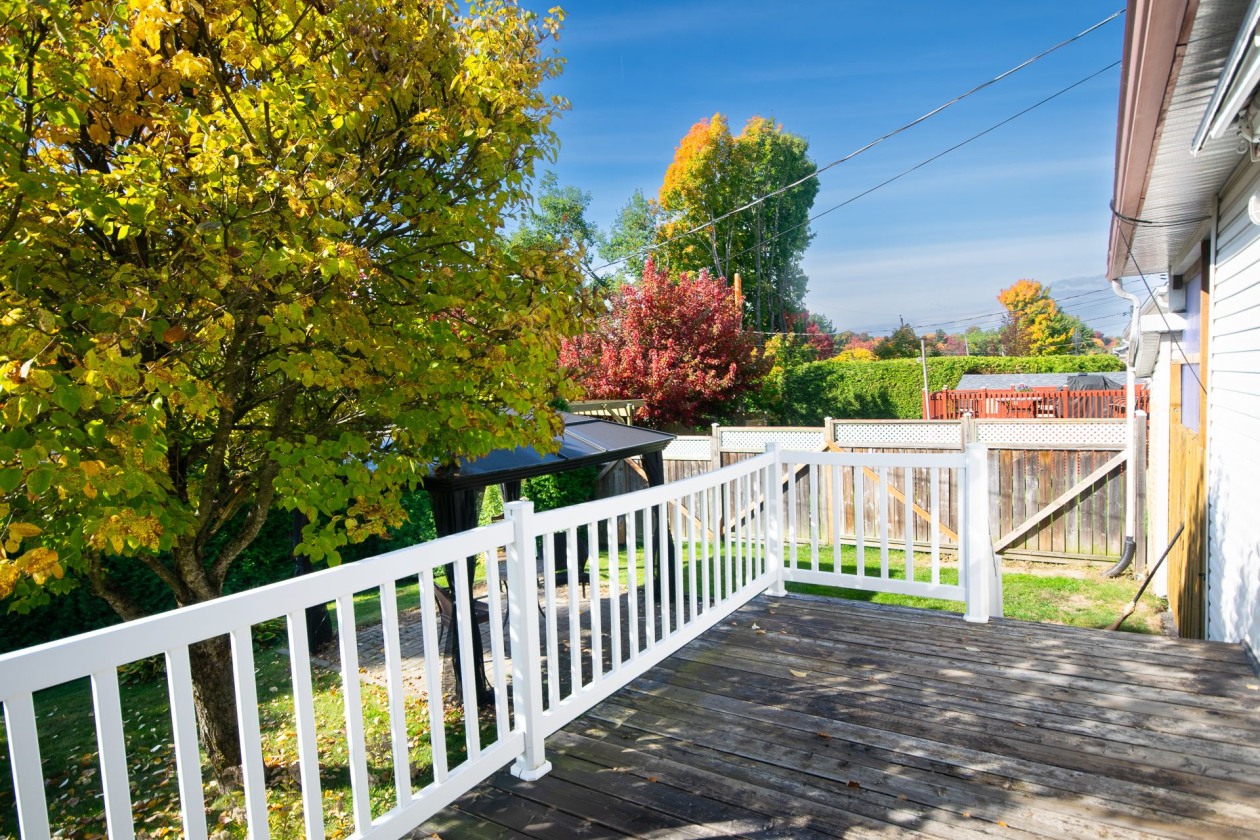 Balcon — 4050 Rue Barrette, Sherbrooke