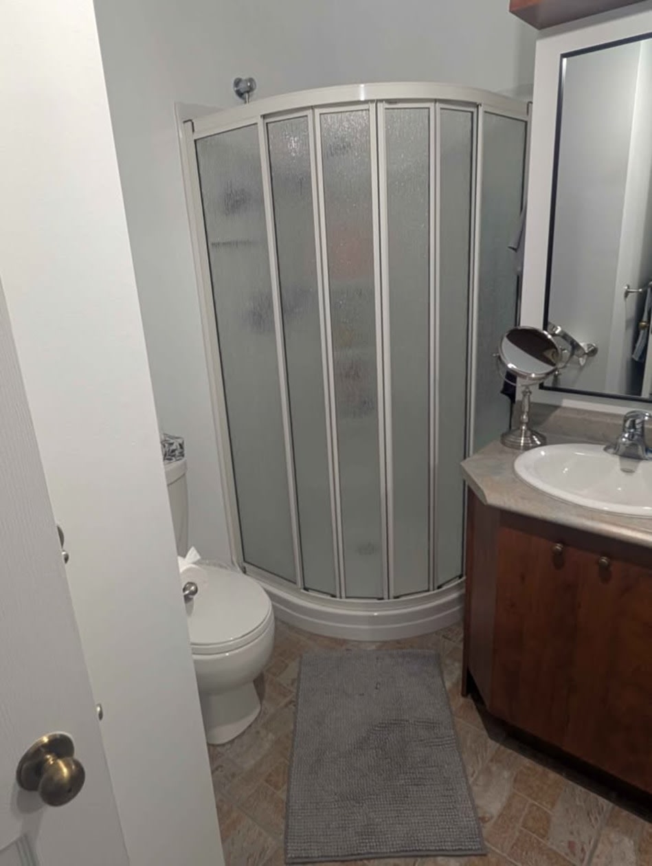 Photo 15 — 1408 Rue Des Herbes, Québec
