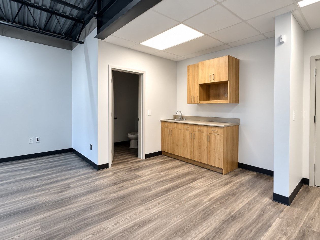 Cuisinette — 4484 Boul. de la Grande-Allée, Boisbriand