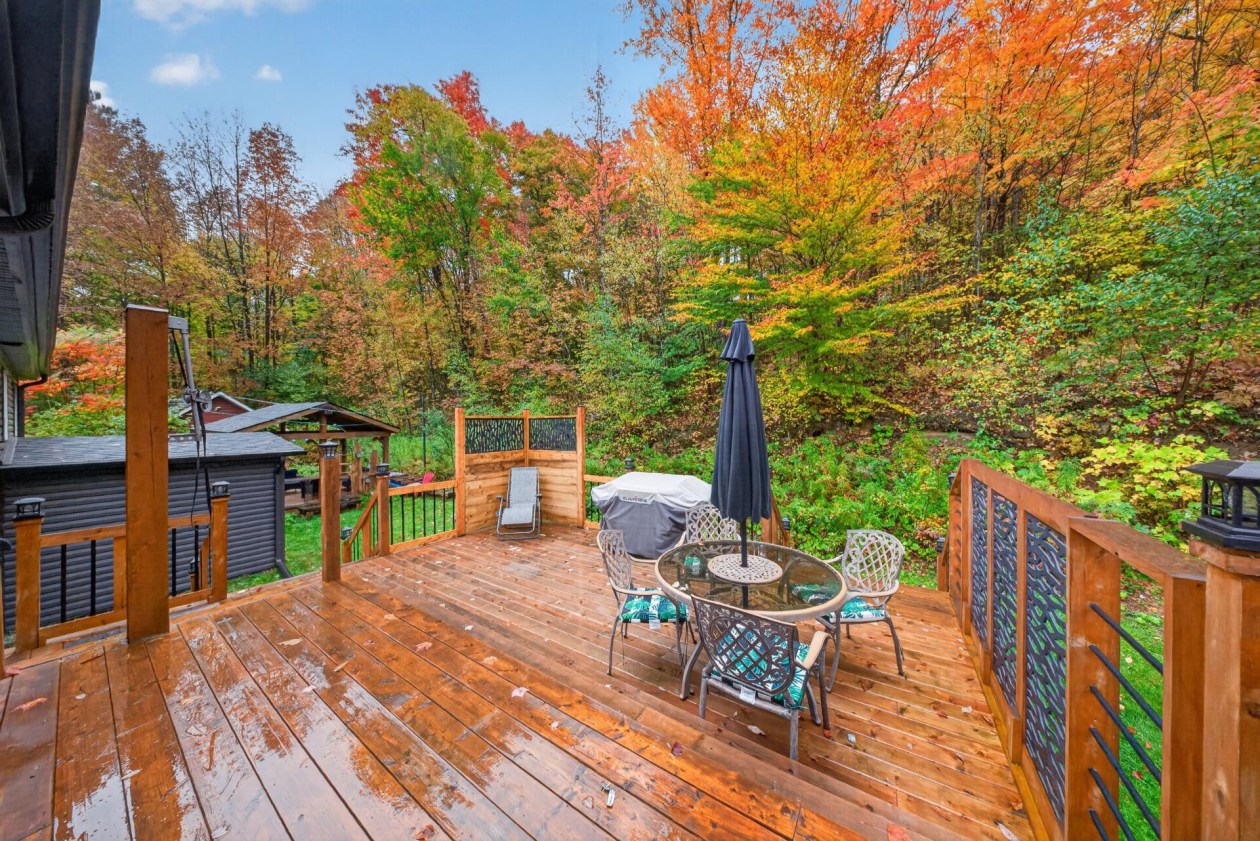 Terrasse — 135 Ch. du Lac-Nick, Bolton-Est