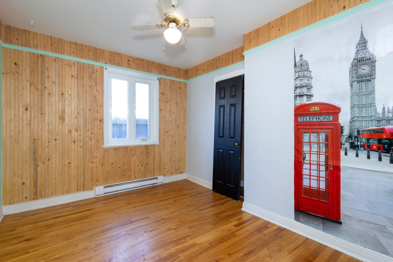 Chambre à coucher — 696 Boul. St-Jean-Baptiste, Mercier