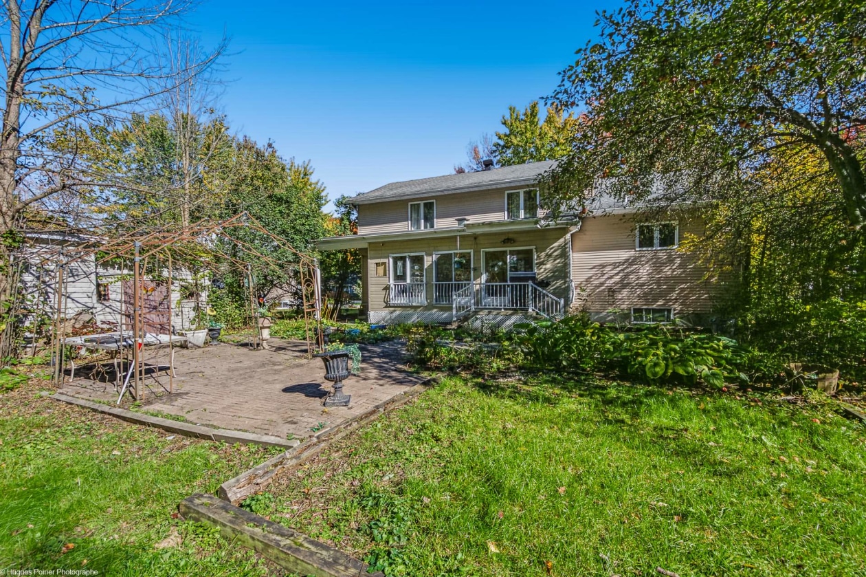 Cour — 1971 Rue Chantal, Repentigny