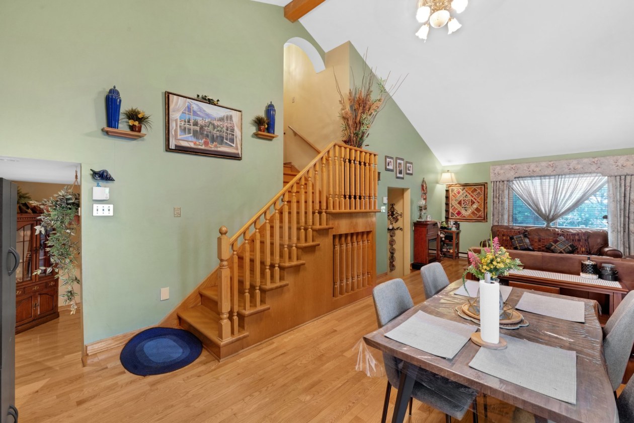 Escalier — 1971 Rue Chantal, Repentigny