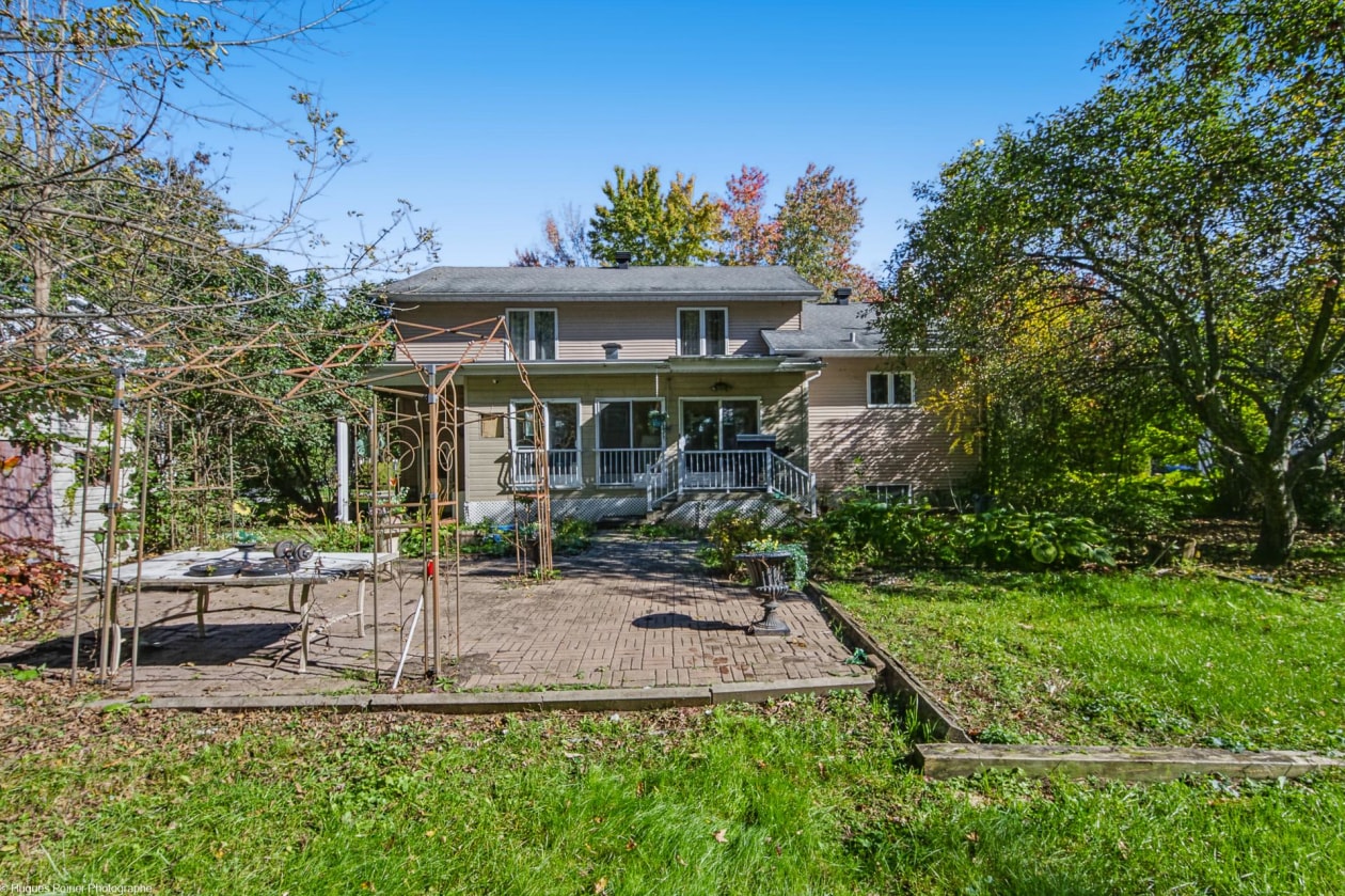 Face arrière — 1971 Rue Chantal, Repentigny