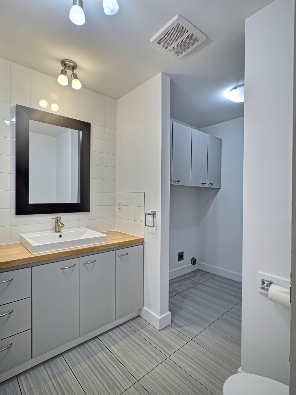 Salle de bains — 325 Rue des Forges, Trois-Rivières