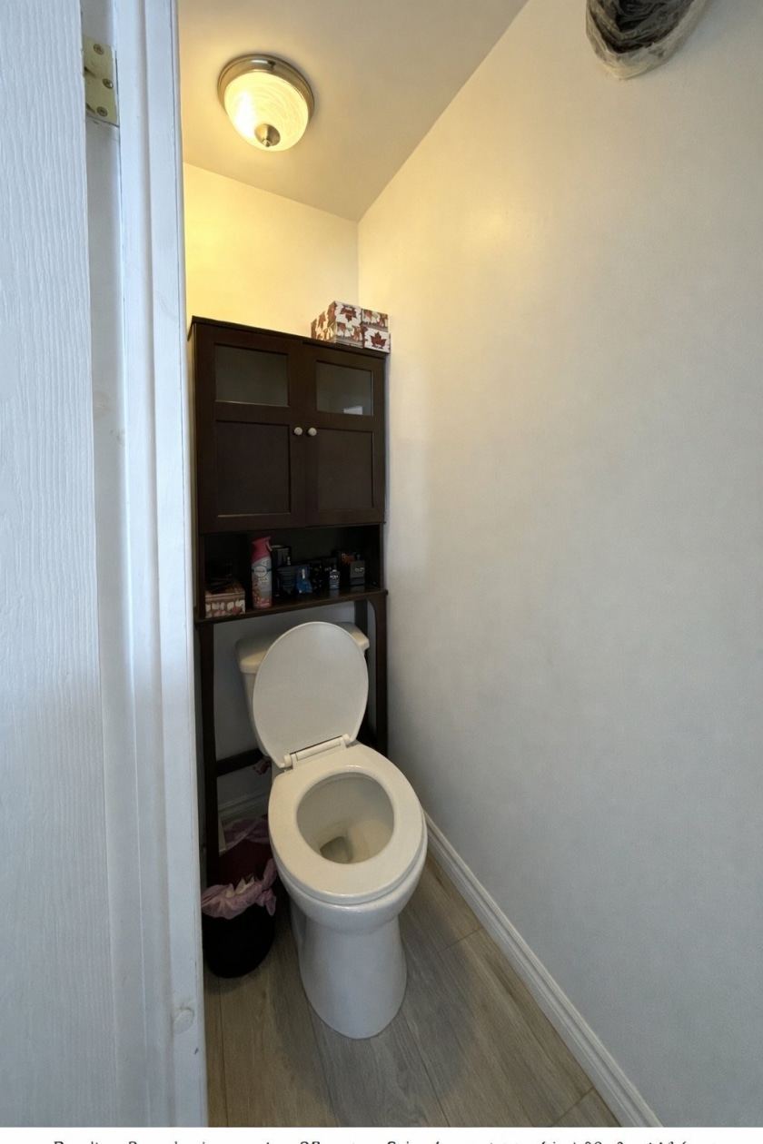 Salle d'eau — 106 - 110 Rue St-Joseph, Baie-Saint-Paul