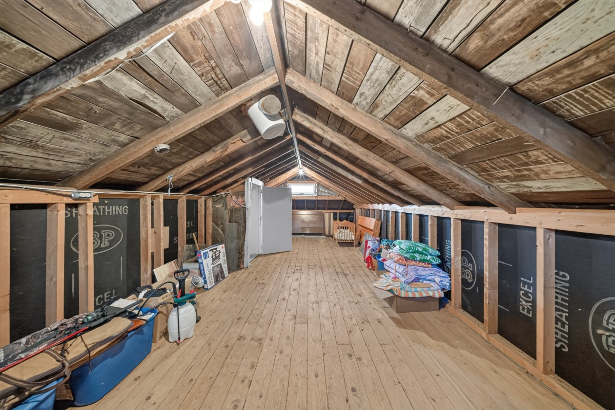 Rangement — 322 Ch. de Fontainebleau, Weedon