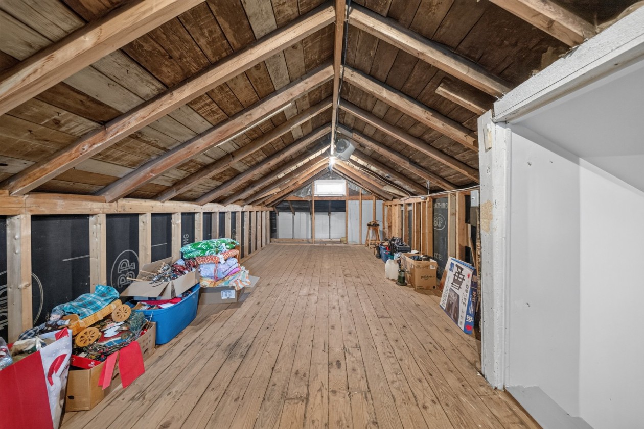 Rangement — 322 Ch. de Fontainebleau, Weedon