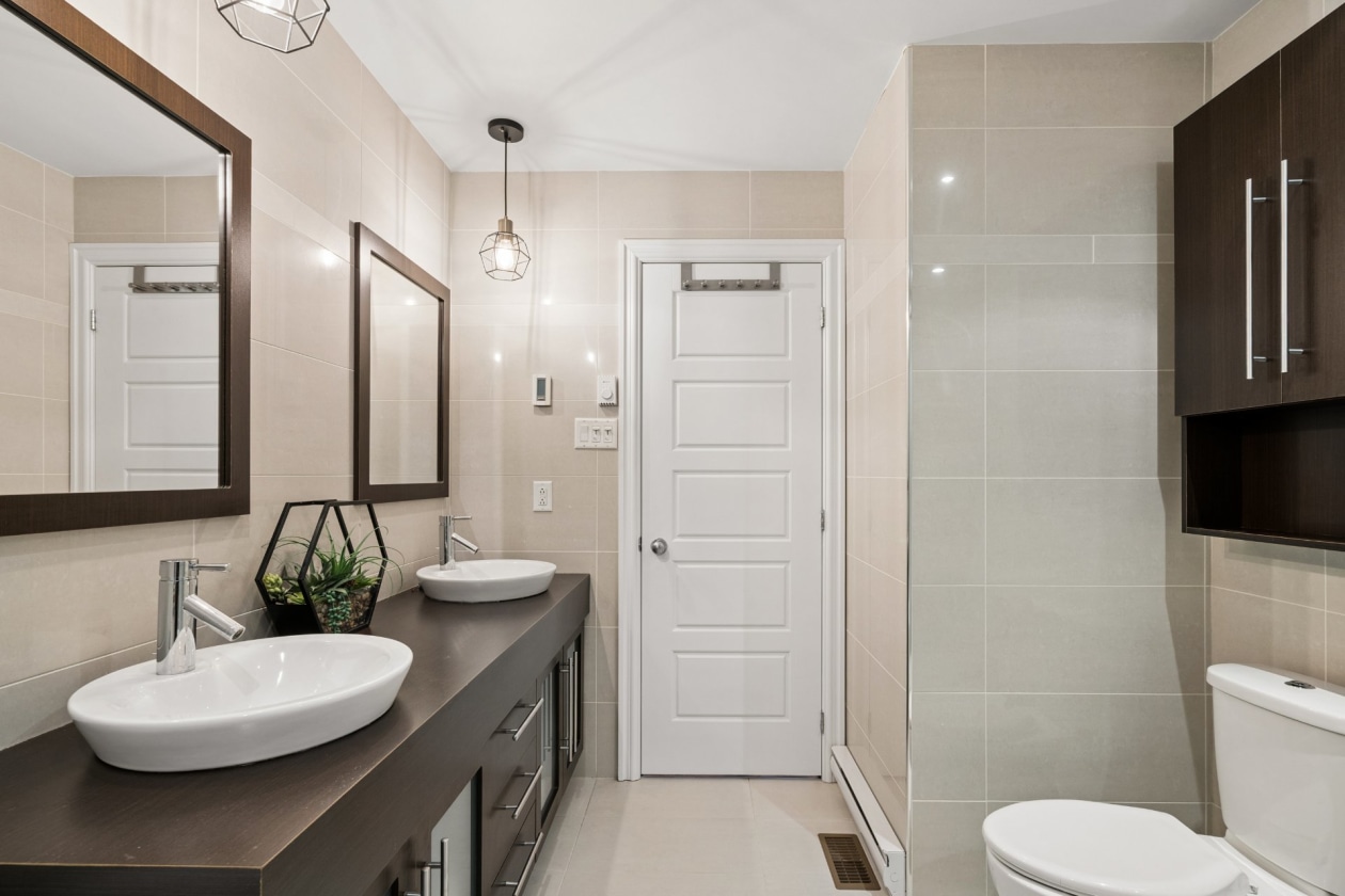 Salle de bains — 9441Z Rue Rousseau, Montréal