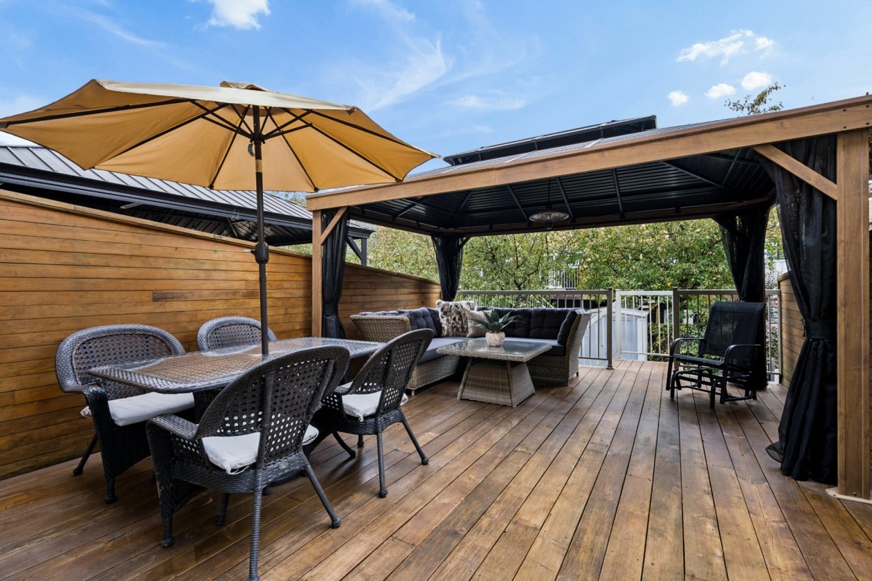 Terrasse — 9441Z Rue Rousseau, Montréal