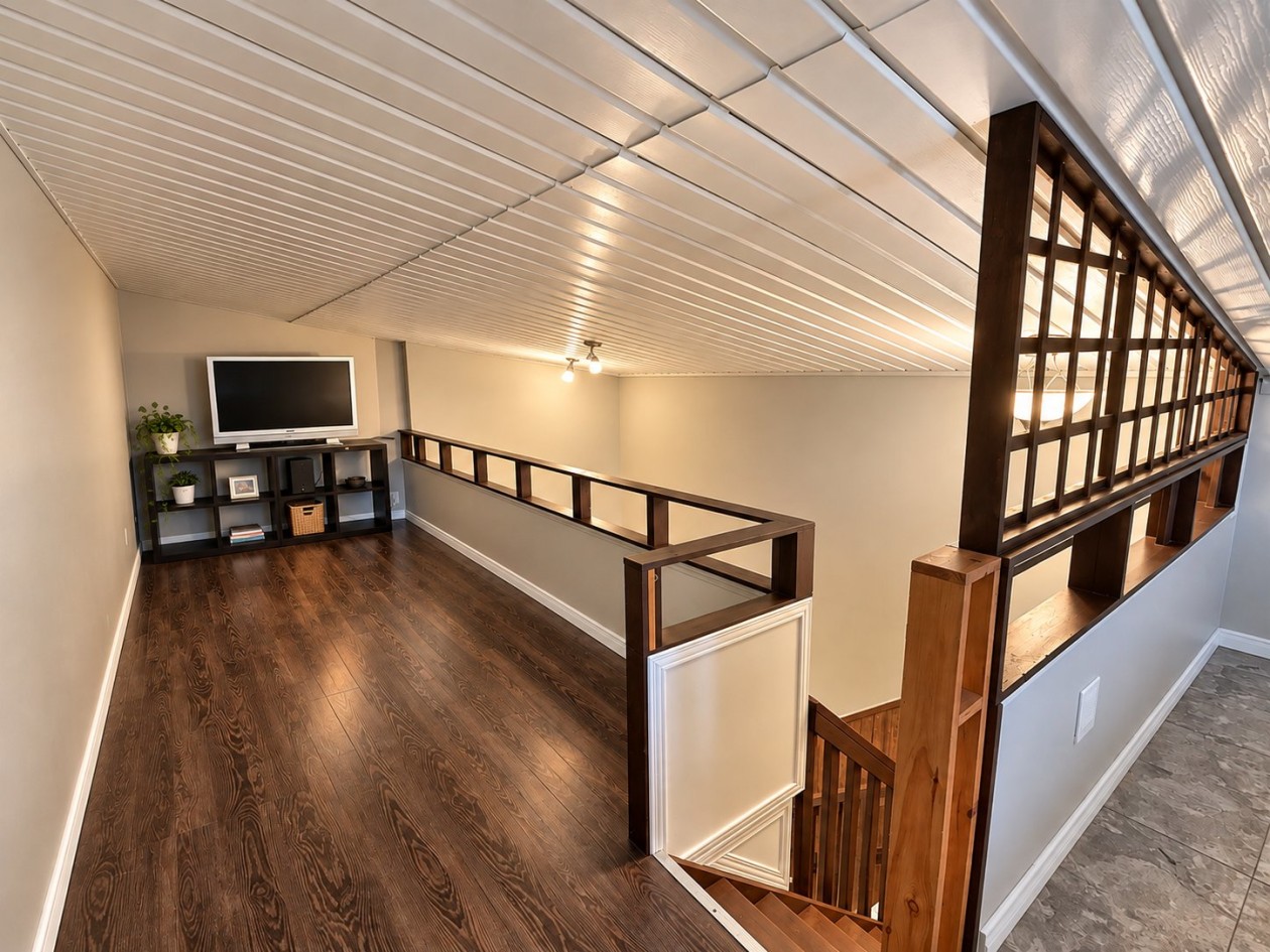 Mezzanine — 3020 Boul. St-Jean-Baptiste, Saguenay