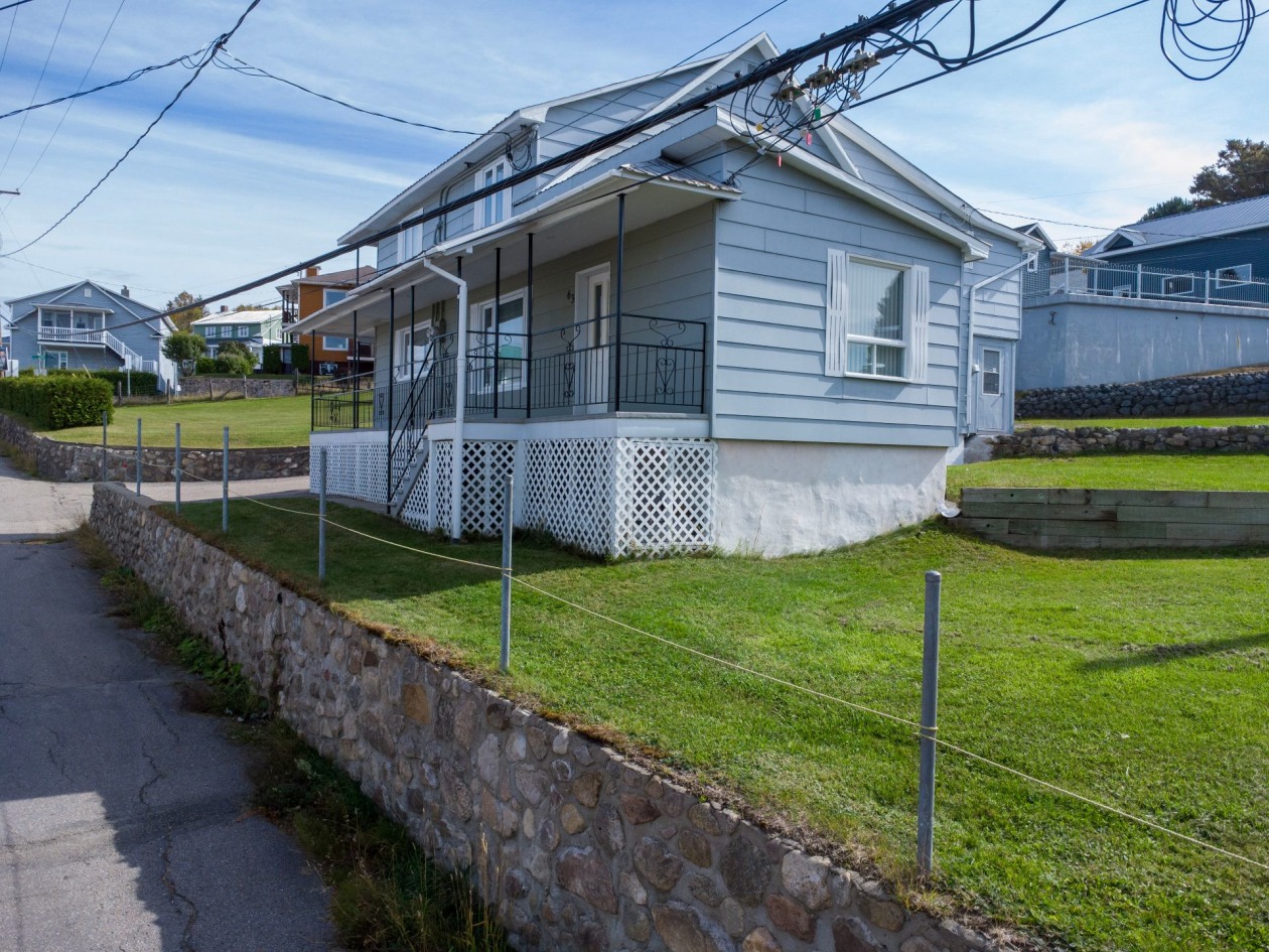 Vue d'ensemble — 61 - 63 Rue Notre-Dame, Notre-Dame-des-Monts