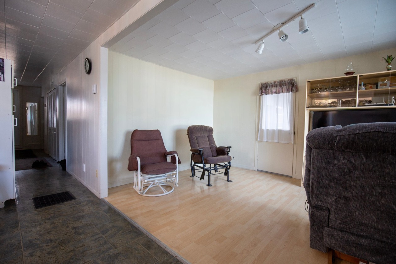 Salon — 61 - 63 Rue Notre-Dame, Notre-Dame-des-Monts