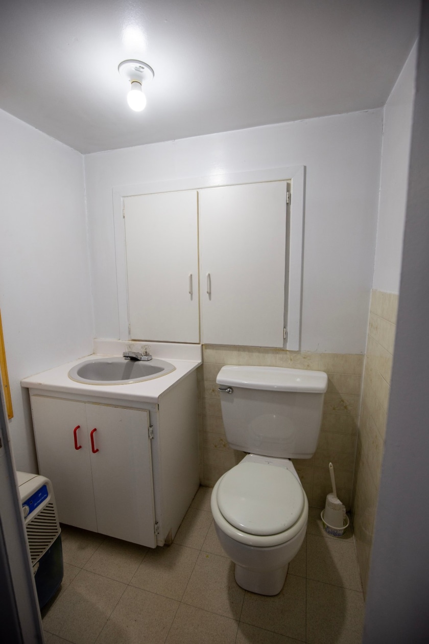 Salle d'eau — 61 - 63 Rue Notre-Dame, Notre-Dame-des-Monts