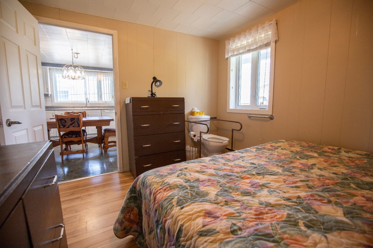 Chambre à coucher — 61 - 63 Rue Notre-Dame, Notre-Dame-des-Monts