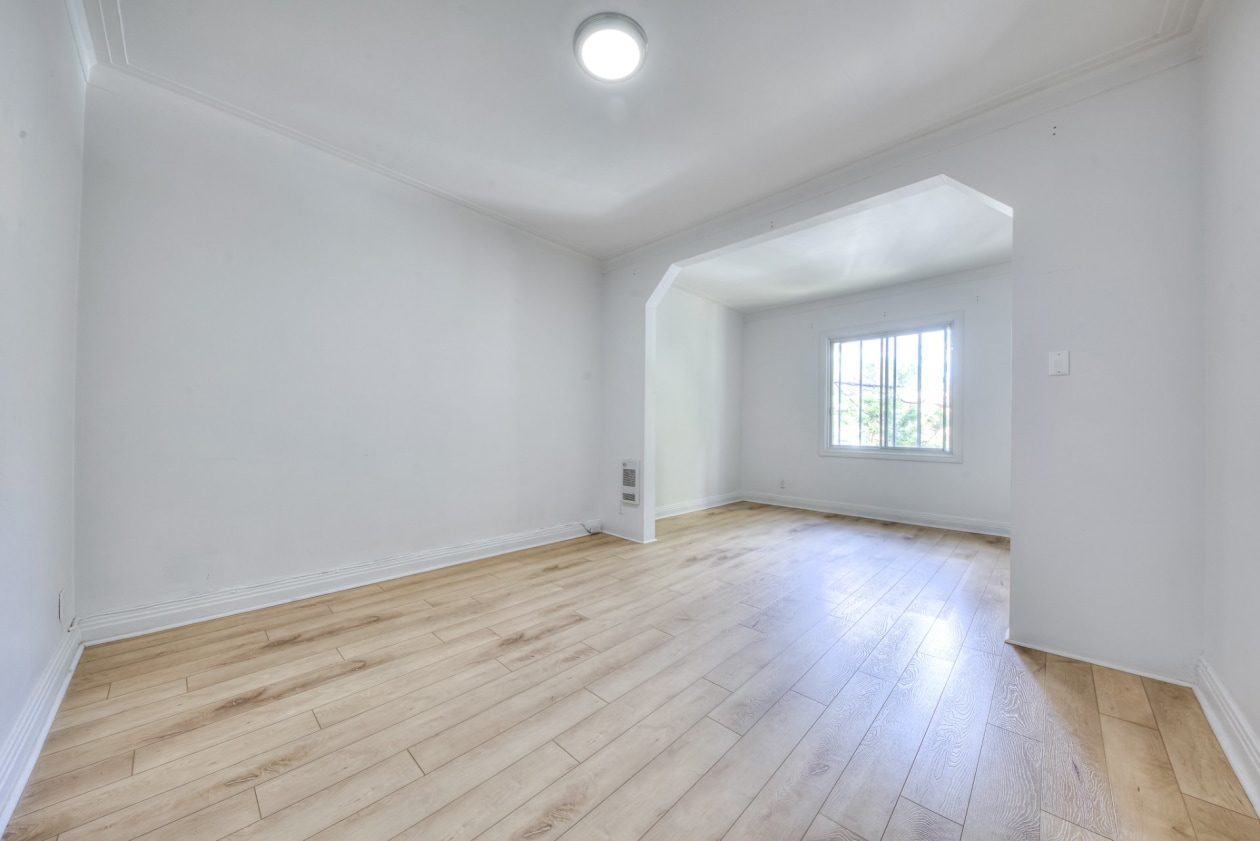 Logement — 10942 - 10946 Av. de Belleville, Montréal