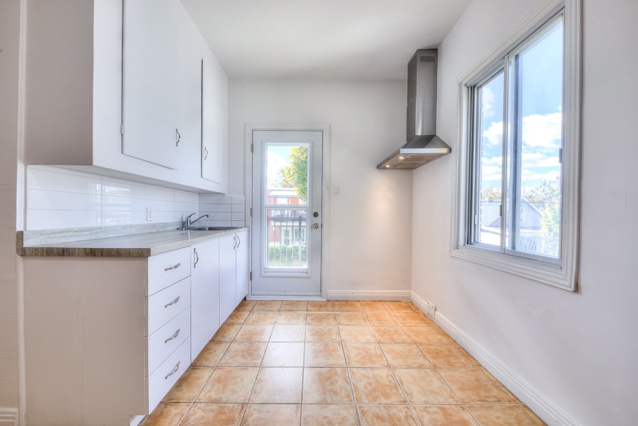 Logement — 10942 - 10946 Av. de Belleville, Montréal