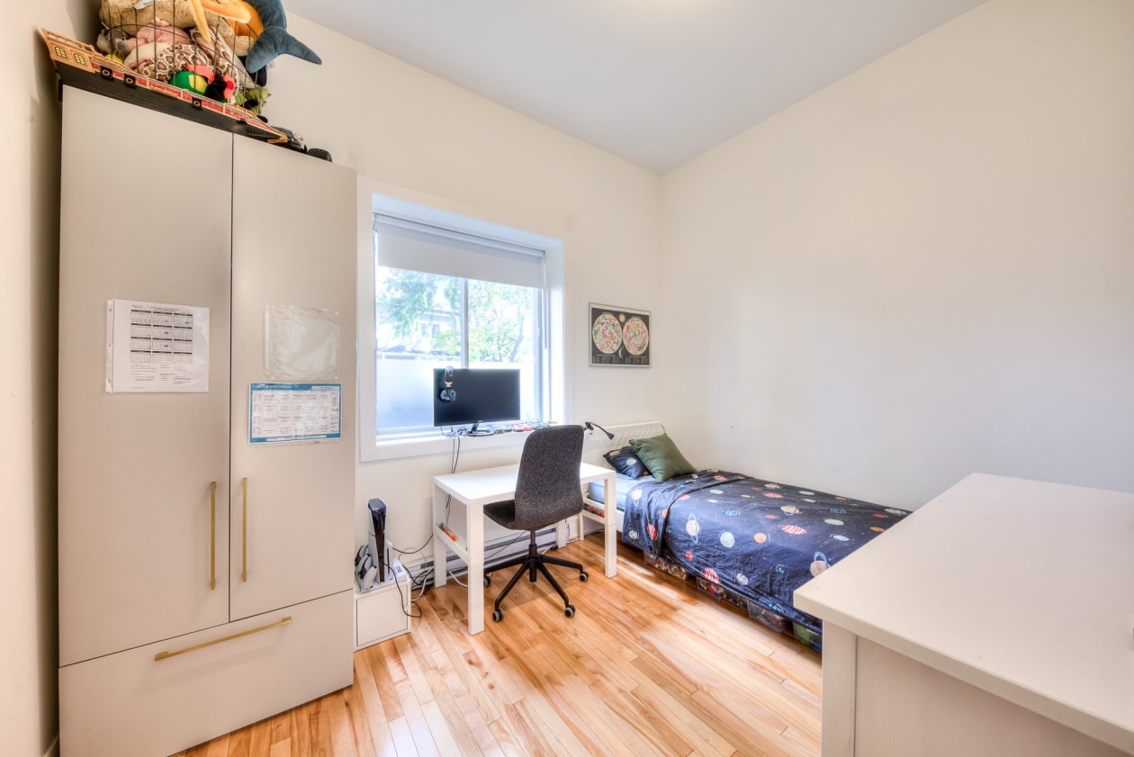Chambre à coucher — 10942 - 10946 Av. de Belleville, Montréal