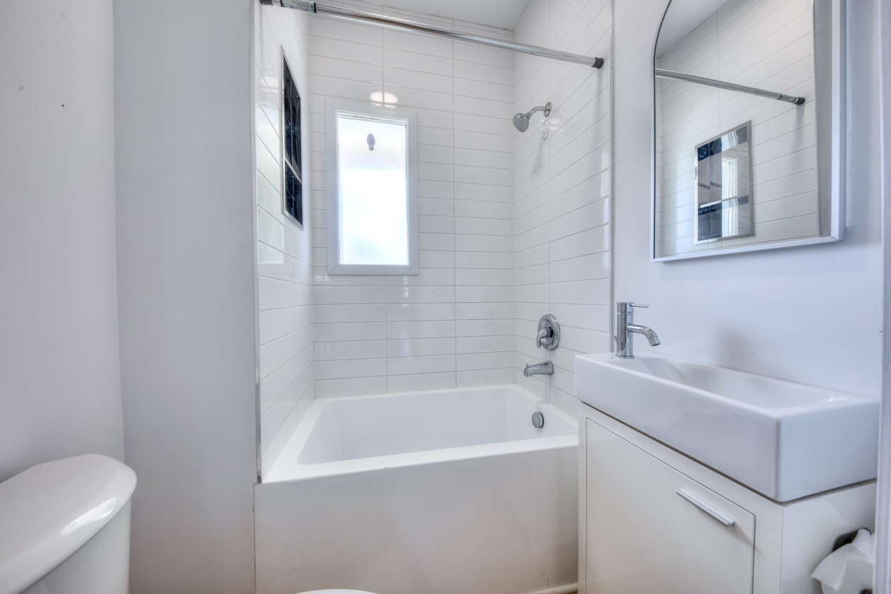 Logement — 10942 - 10946 Av. de Belleville, Montréal