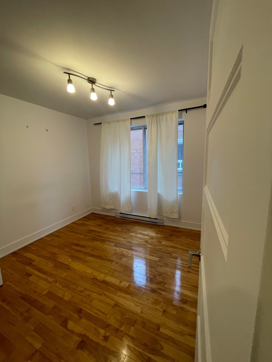 Chambre à coucher — 545 23e Avenue, Montréal