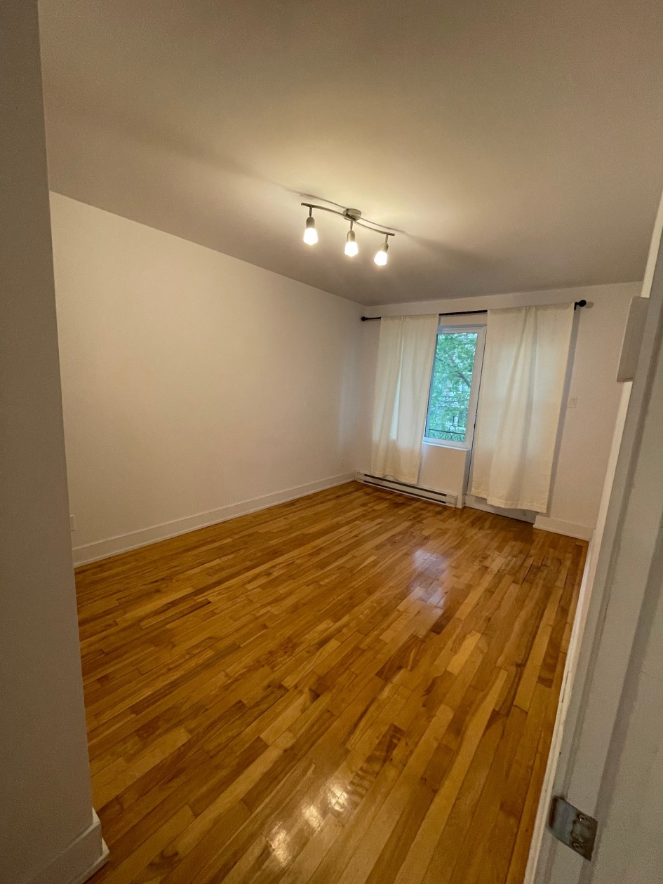 Chambre à coucher — 545 23e Avenue, Montréal