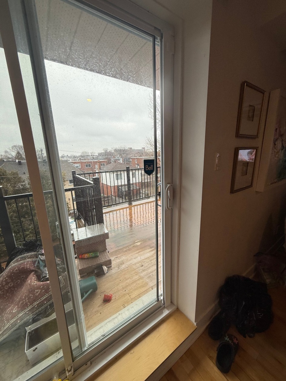 Balcon — 545 23e Avenue, Montréal