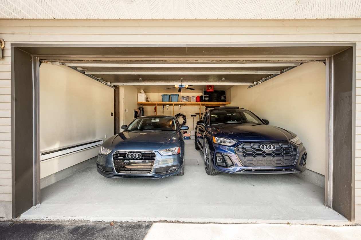 Garage — 3730 Rue La Vérendrye, Sherbrooke