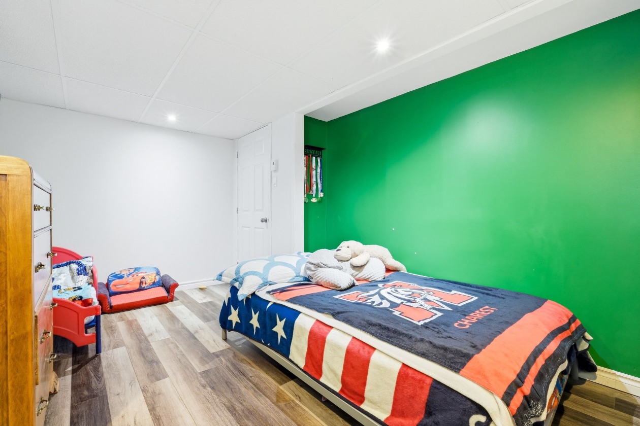 Chambre à coucher — 44 43e Avenue, Saint-Blaise-sur-Richelieu